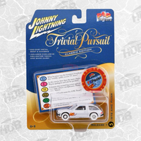 Johnny Lightning Trivial Pursuit 1976 AMC Pacer ‘White Lightning’ CHASE