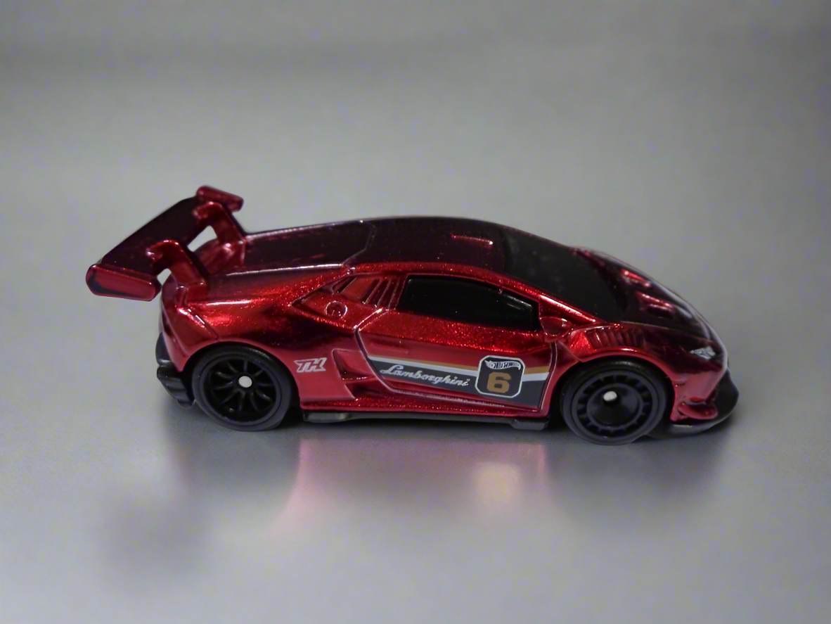 Hot Wheels Super Treasure Hunt Lamborghini Huracan LP 620-2 Super Hot Wheels Super Treasure Hunt Lamborghini Huracan LP 620-2 Super