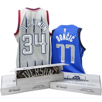 2022/23 Hit Parade Autographed Basketball Jersey Series 3 Hobby Box